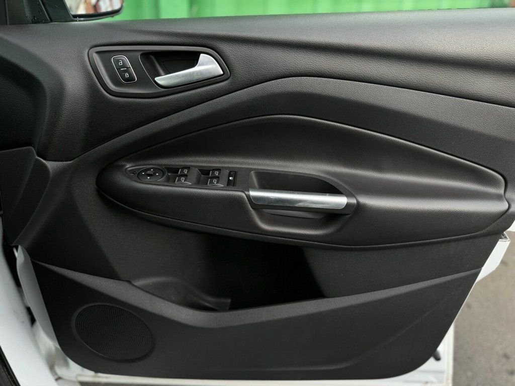 Used Ford Kuga 2017 for sale - 77534778: Photo 17