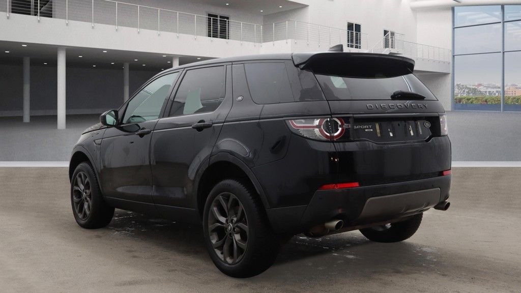 Used Land Rover Discovery Sport 2018 for sale - 76977447: Photo 15
