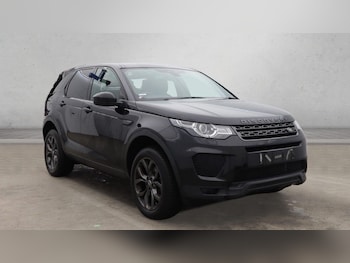 Used Land Rover Discovery Sport 2018 for sale - 76977447: Photo