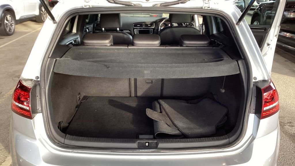 Used Volkswagen Golf 2016 for sale - 76953995: Photo 13