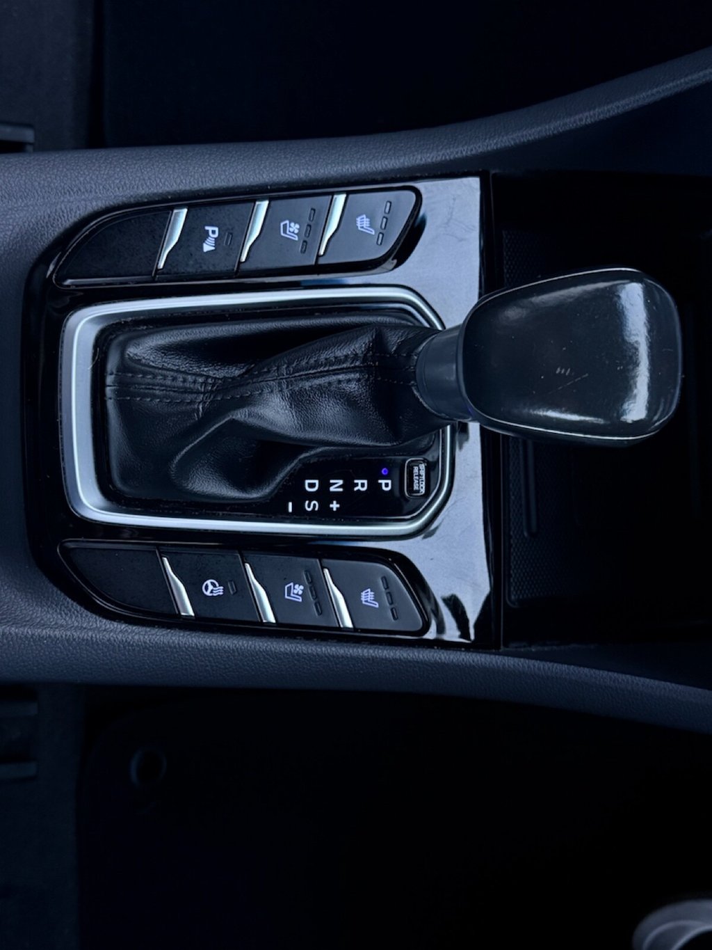 Used Hyundai IONIQ 2017 for sale - 75998049: Photo 11