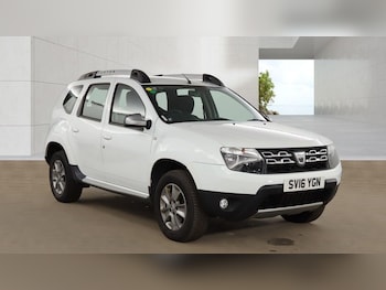 Used Dacia Duster 2016 for sale - 79550348: Photo