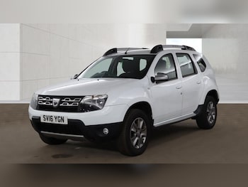 Used Dacia Duster 2016 for sale - 79550348: Photo