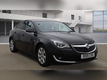 Vauxhall - Insignia