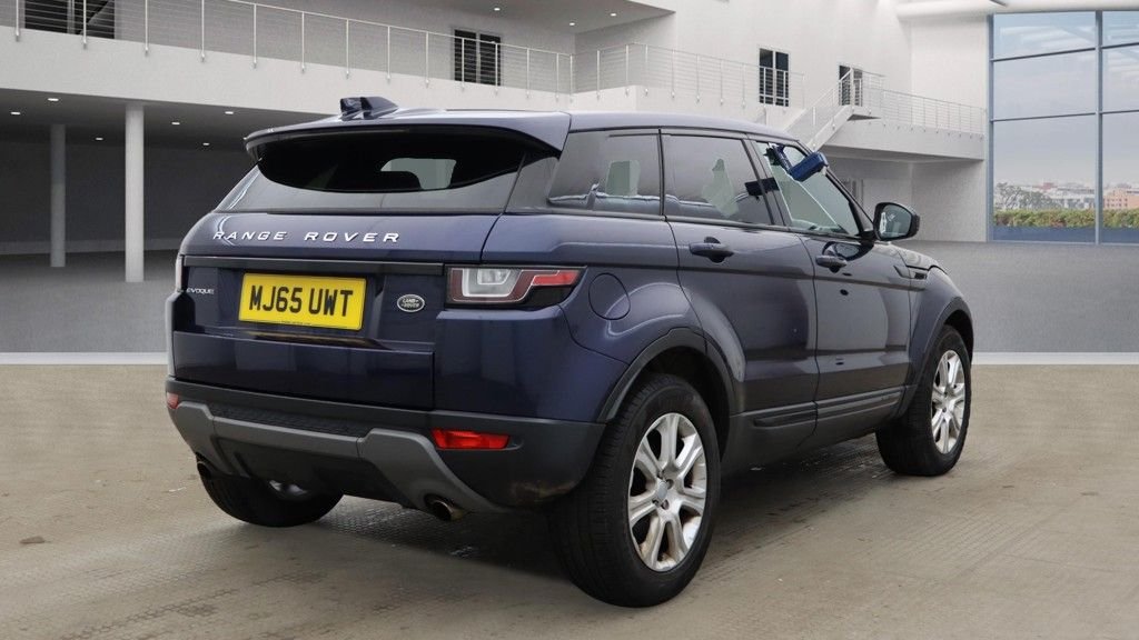 Used Land Rover Range Rover Evoque 2015 for sale - 76154488: Photo 4