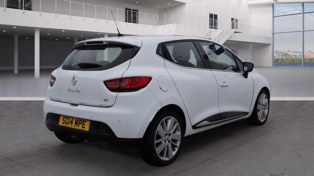 Used Renault Clio 2014 for sale - 76496038: Photo 5