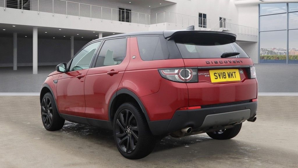 Used Land Rover Discovery Sport 2018 for sale - 76590886: Photo 3
