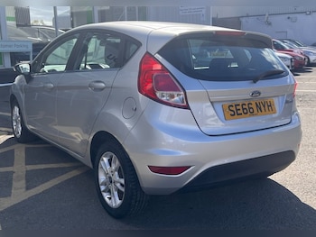 Used Ford Fiesta 2017 for sale - 78299769: Photo