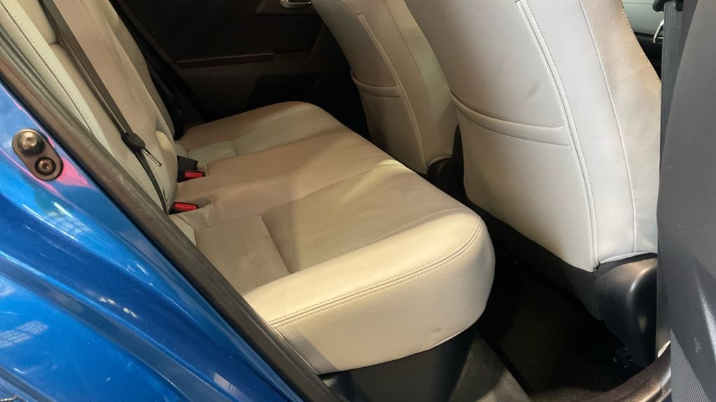 Used Toyota Auris 2014 for sale - 76486991: Photo 8