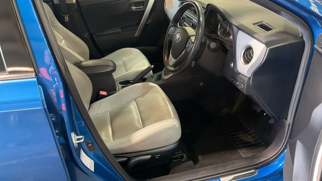 Used Toyota Auris 2014 for sale - 76486991: Photo 9