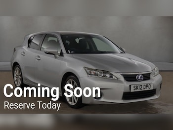 2012 (12) - 200h 1.8 SE-L 5dr CVT Auto