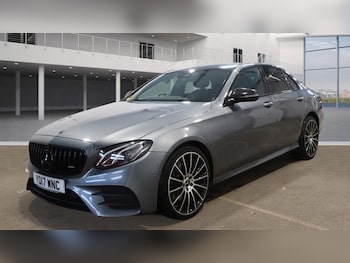 Used Mercedes-Benz E Class 2017 for sale - 76430390: Photo