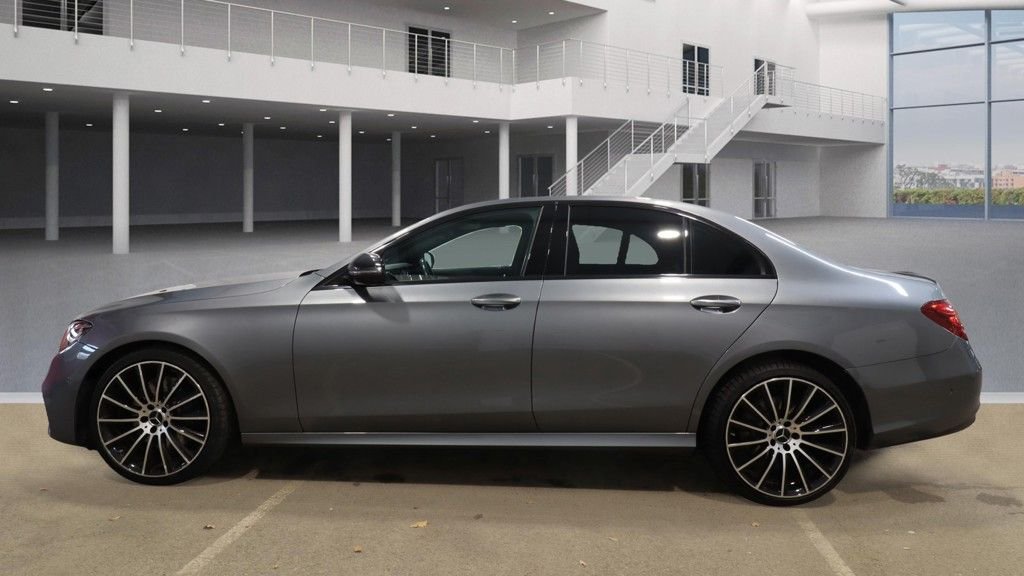 Used Mercedes-Benz E Class 2017 for sale - 76430390: Photo 6