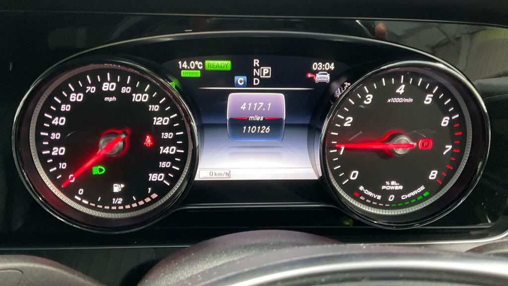 Used Mercedes-Benz E Class 2017 for sale - 76430390: Photo 9