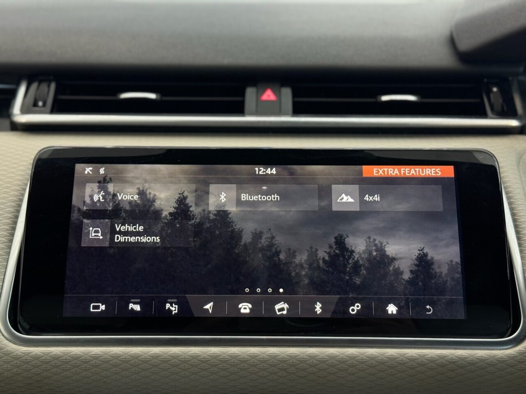 Used Land Rover Range Rover Velar 2018 for sale - 76509786: Photo 32