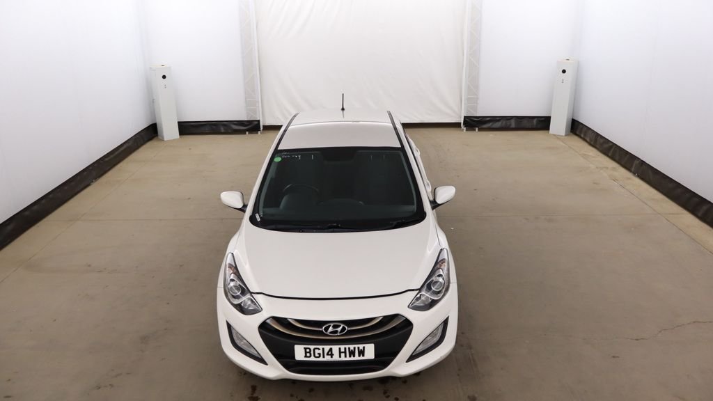 Used Hyundai i30 2014 for sale - 77668735: Photo 5