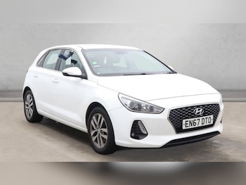 Used Hyundai i30 2018 for sale - 77239375: Photo