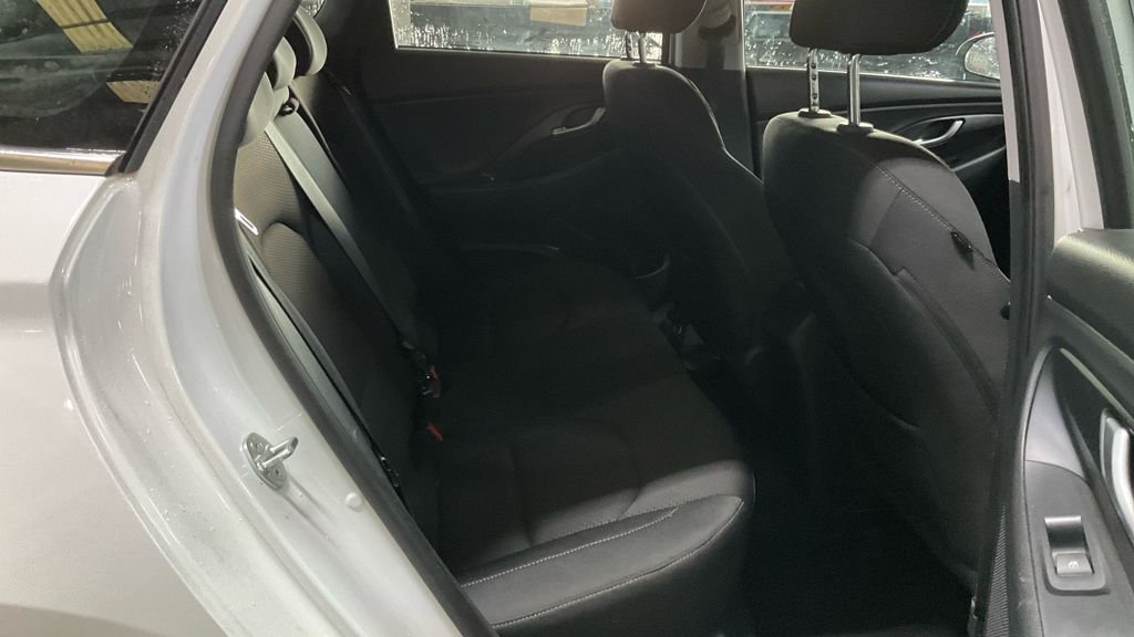 Used Hyundai i30 2018 for sale - 77239375: Photo 20