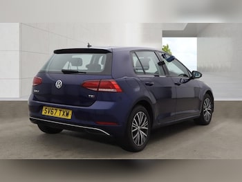 Used Volkswagen Golf 2017 for sale - 79313716: Photo