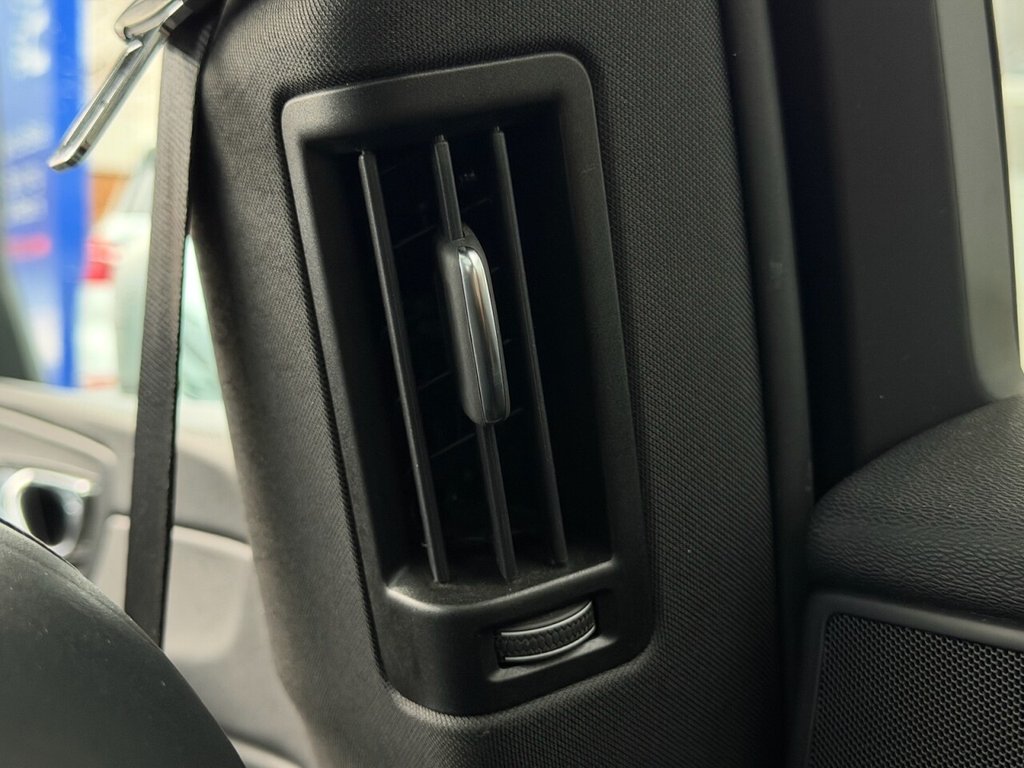 Used Volvo XC60 2018 for sale - 76632287: Photo 12