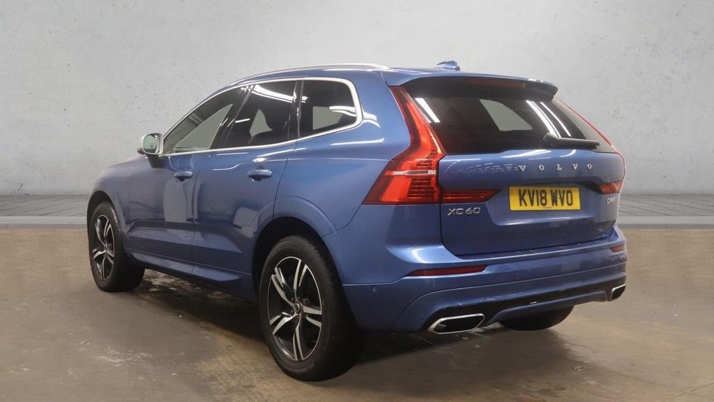 Used Volvo XC60 2018 for sale - 76632287: Photo 3