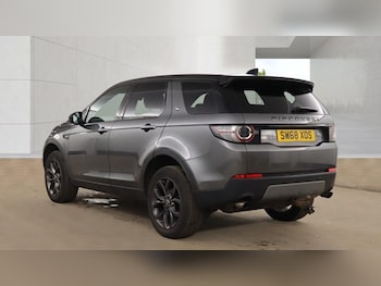 Used Land Rover Discovery Sport 2019 for sale - 78172372: Photo