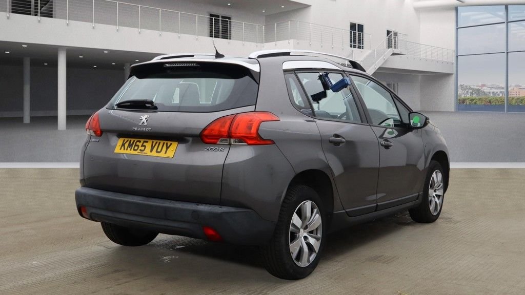 Used Peugeot 2008 2015 for sale - 76168528: Photo 4