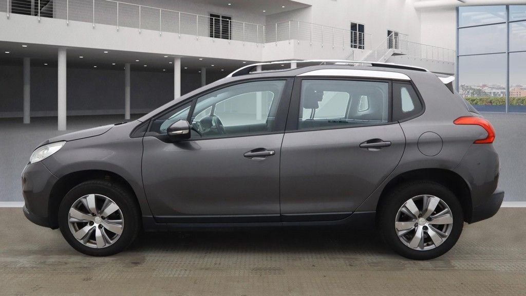 Used Peugeot 2008 2015 for sale - 76168528: Photo 6
