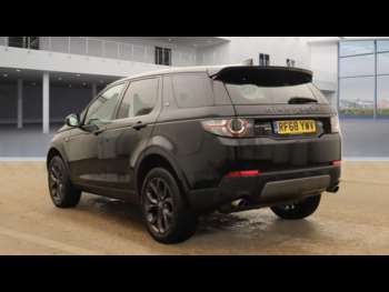 Used Land Rover Discovery Sport 2018 for sale - 74529309: Photo