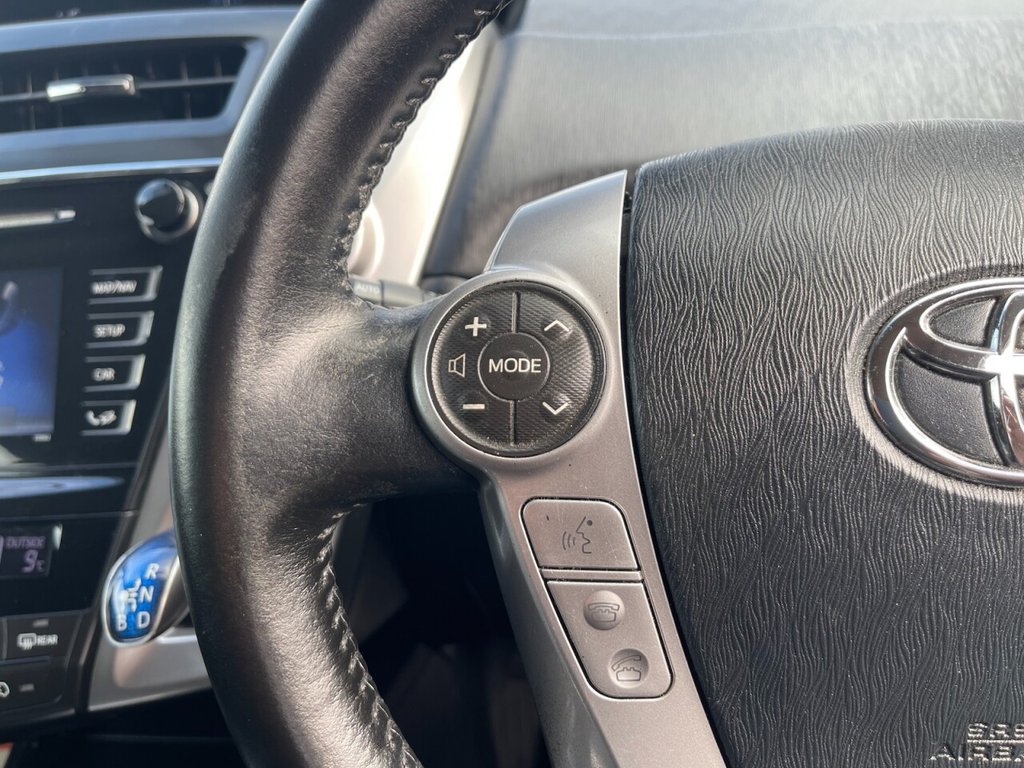 Used Toyota Prius+ 2015 for sale - 77905019: Photo 16
