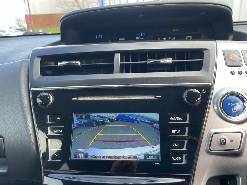 Used Toyota Prius+ 2015 for sale - 77905019: Photo 19