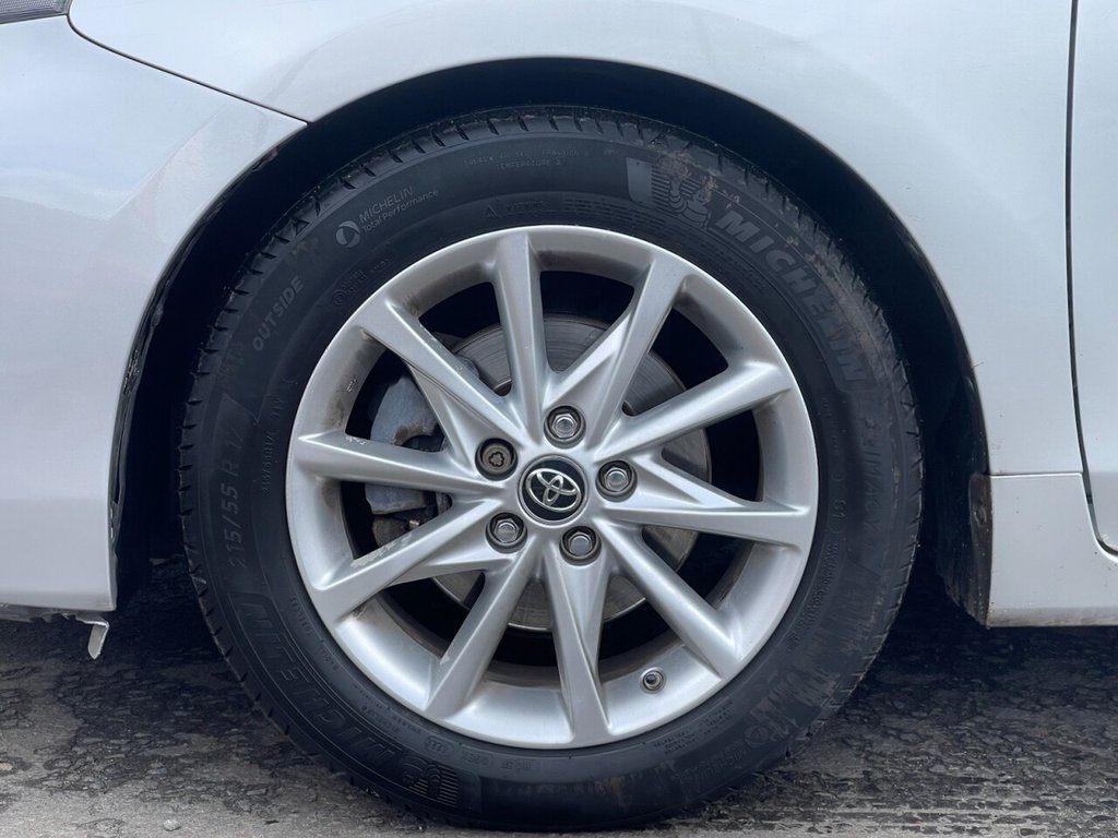 Used Toyota Prius+ 2015 for sale - 77905019: Photo 29