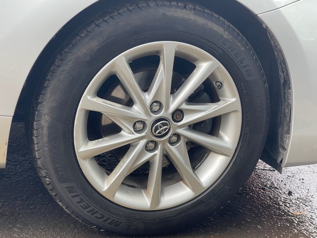 Used Toyota Prius+ 2015 for sale - 77905019: Photo 30