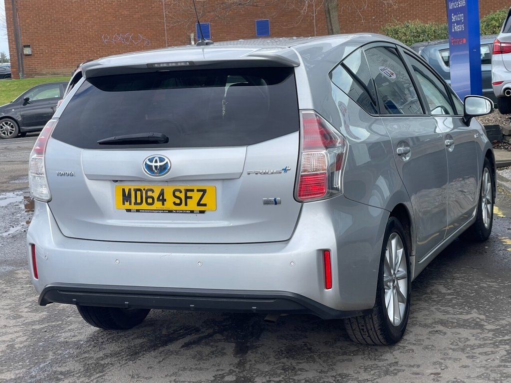 Used Toyota Prius+ 2015 for sale - 77905019: Photo 8