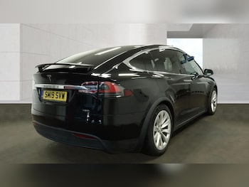 Used Tesla Model X 2019 for sale - 78863801: Photo