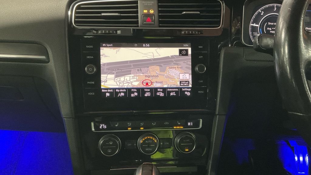 Used Volkswagen Golf 2018 for sale - 77315969: Photo 21