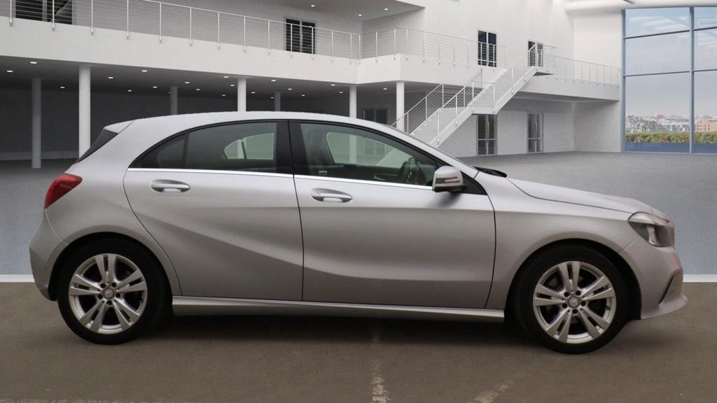 Used Mercedes-Benz A-Class 2017 for sale - 76454124: Photo 5