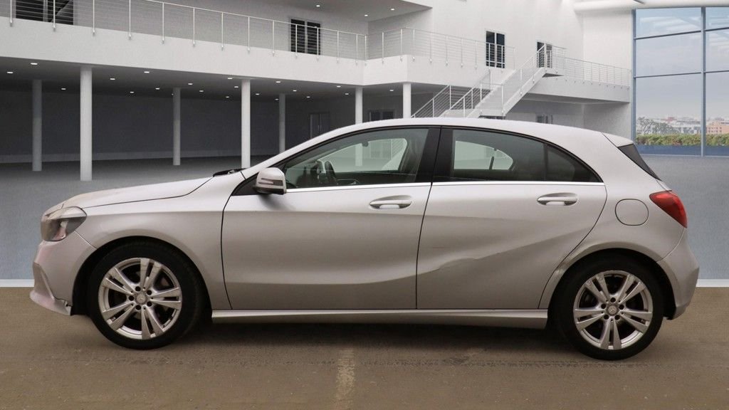 Used Mercedes-Benz A-Class 2017 for sale - 76454124: Photo 6