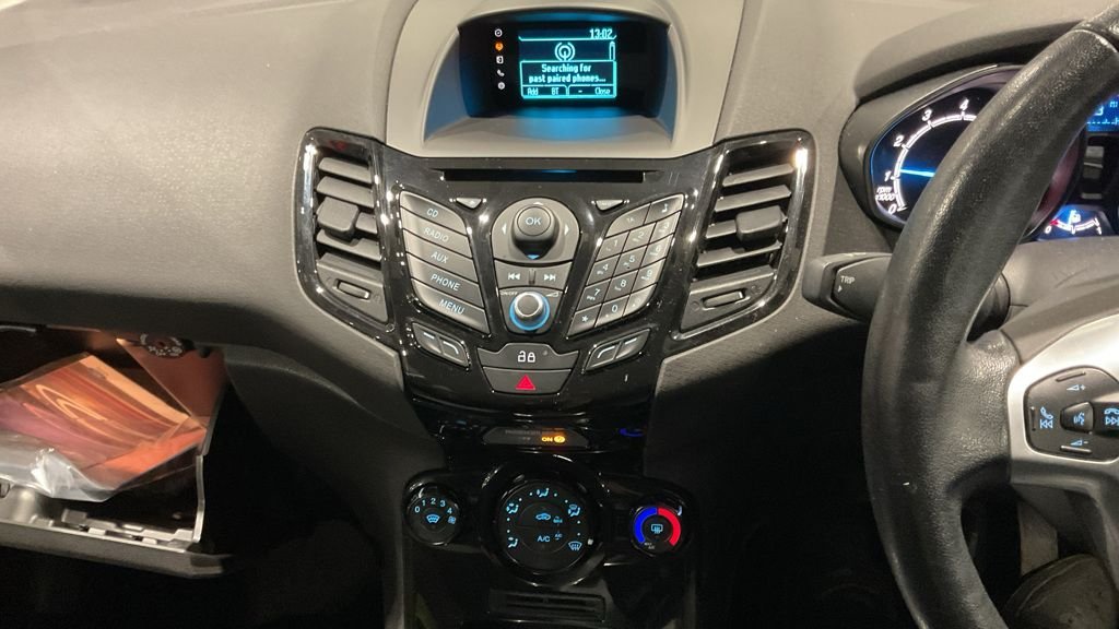 Used Ford Fiesta 2013 for sale - 77893708: Photo 23