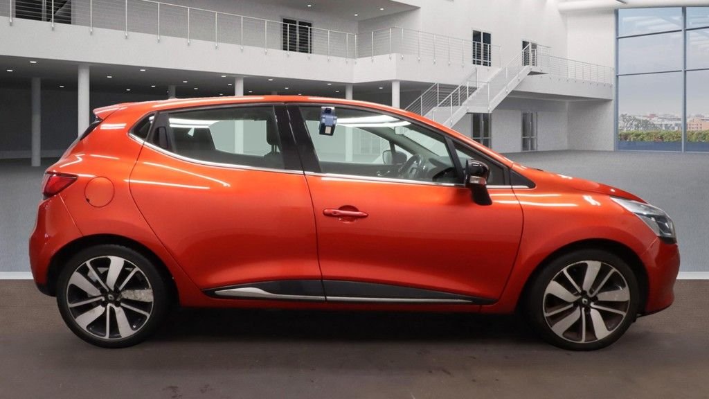 Used Renault Clio 2014 for sale - 76590928: Photo 5