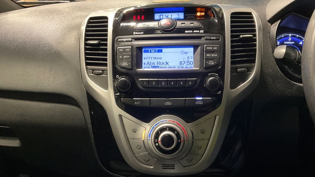 Used Hyundai Ix20 2012 for sale - 76496074: Photo 9