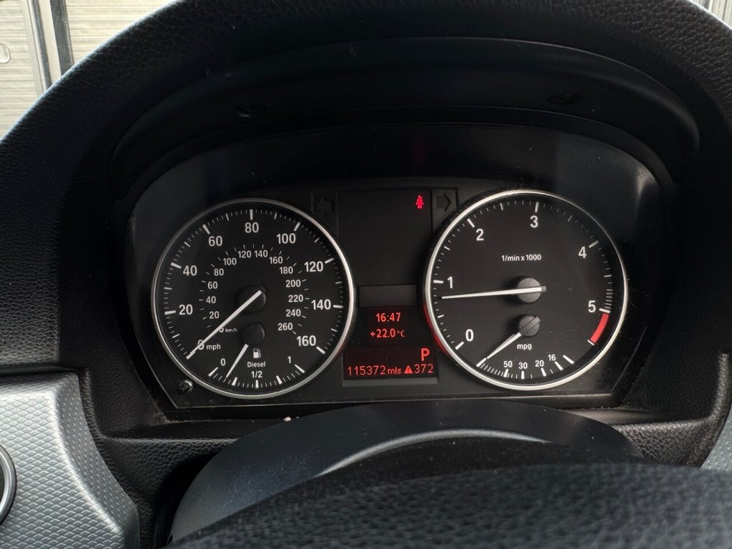 Used BMW 3 Series 2009 for sale - 76395930: Photo 14