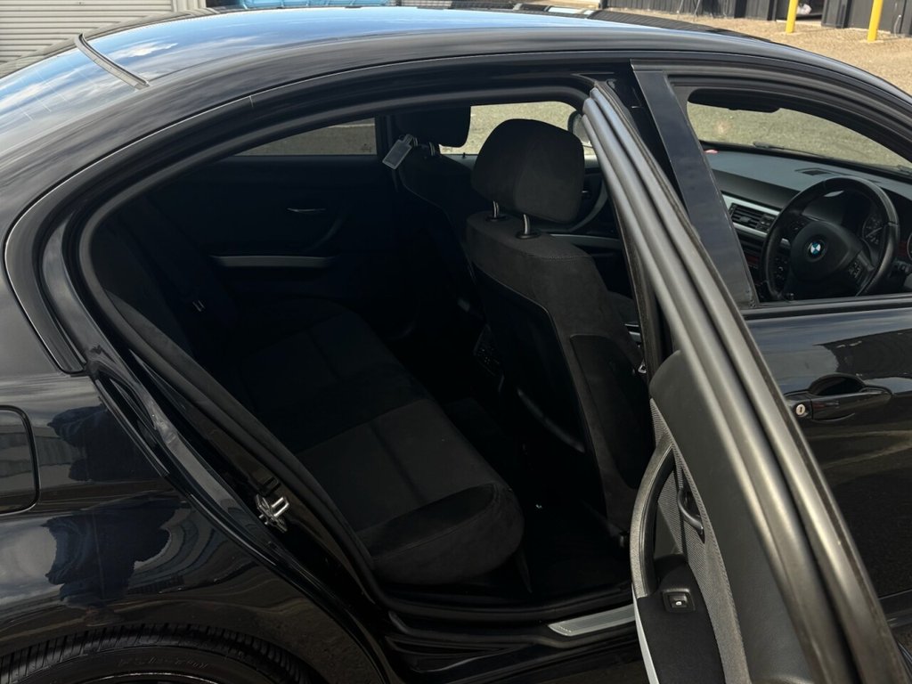 Used BMW 3 Series 2009 for sale - 76395930: Photo 9