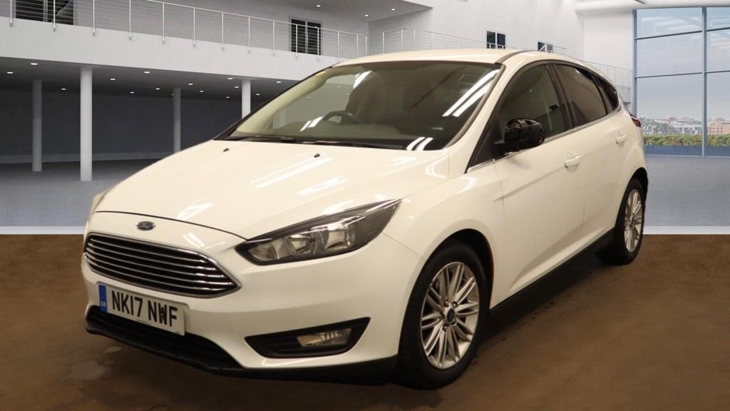 Used Ford Focus 2017 for sale - 76469944: Photo 2