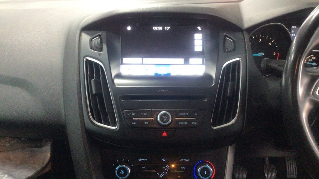 Used Ford Focus 2017 for sale - 76469944: Photo 9