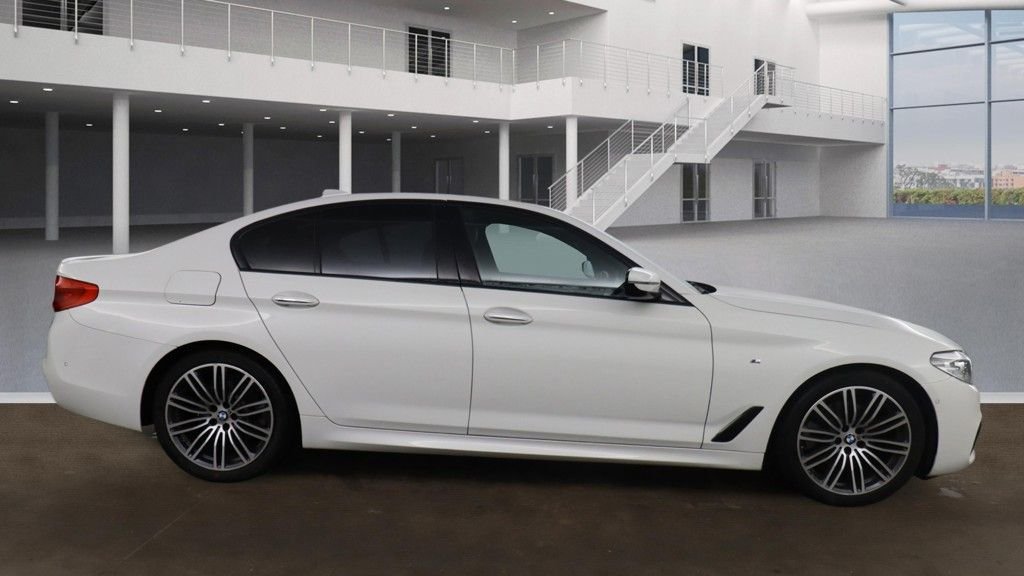 Used BMW 5 Series 2017 for sale - 77588253: Photo 17