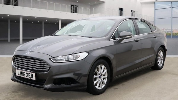 Used Ford Mondeo 2016 for sale - 76235495: Photo 2