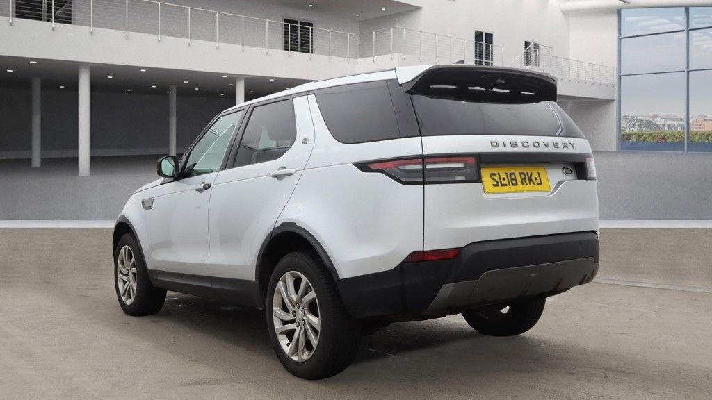 Used Land Rover Discovery 2018 for sale - 76977436: Photo 15