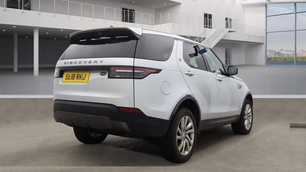 Used Land Rover Discovery 2018 for sale - 76977436: Photo 16