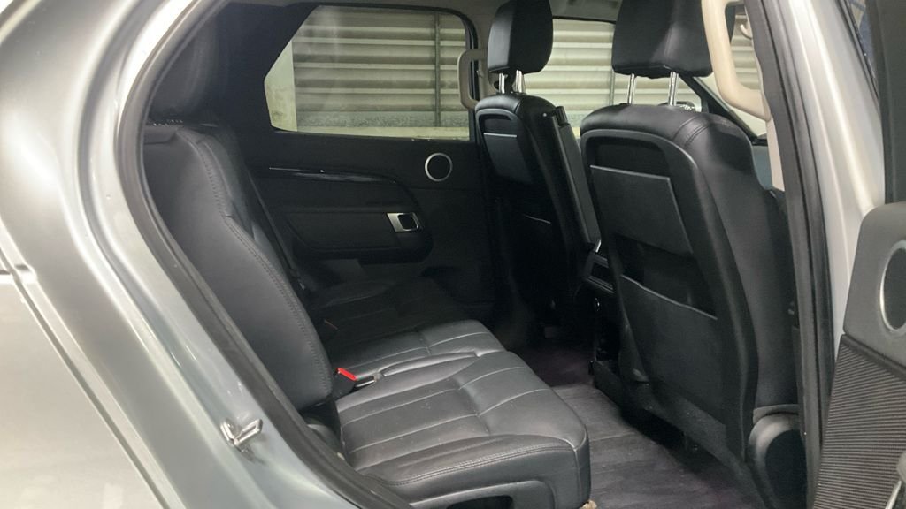 Used Land Rover Discovery 2018 for sale - 76977436: Photo 20